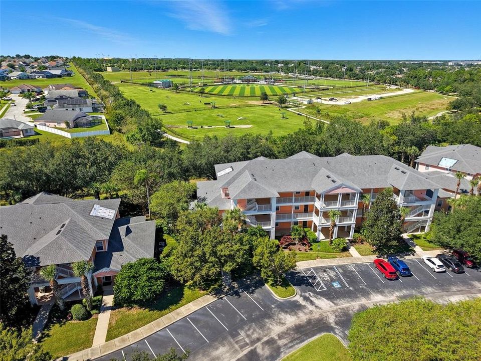 For Sale: $200,000 (2 beds, 2 baths, 1375 Square Feet)