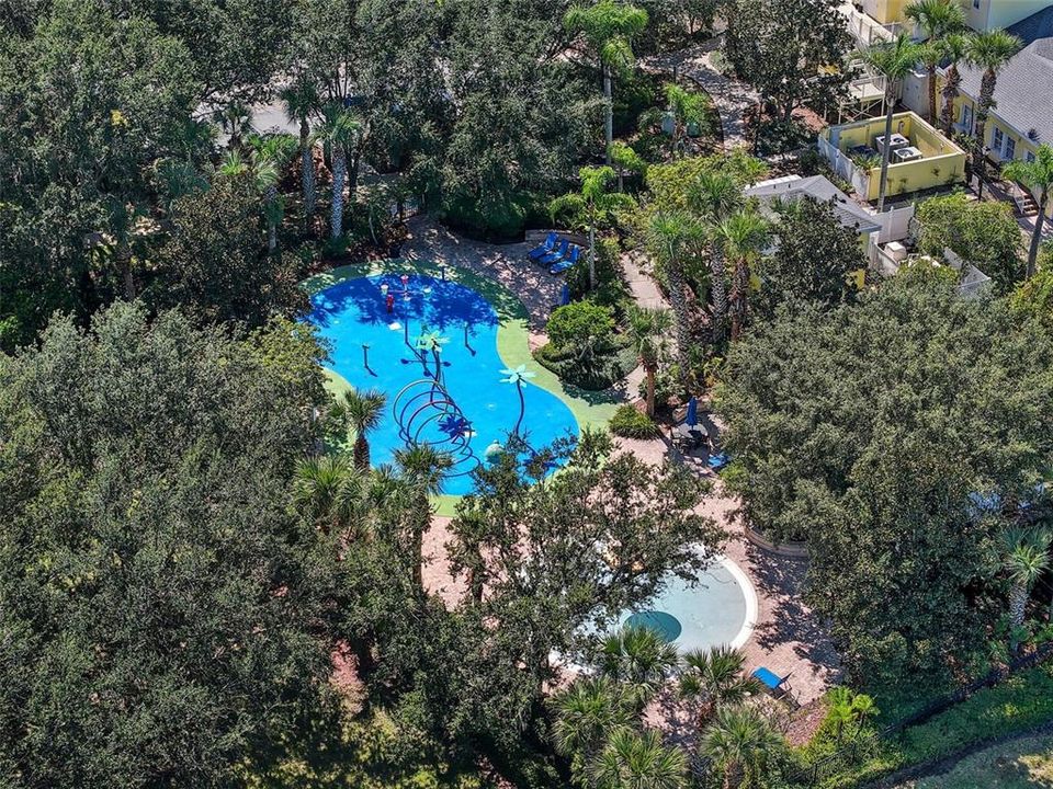 For Sale: $200,000 (2 beds, 2 baths, 1375 Square Feet)