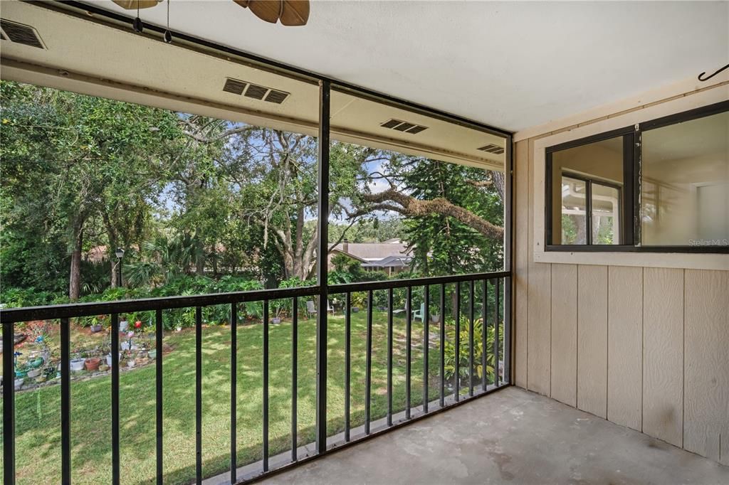 For Rent: $1,795 (2 beds, 2 baths, 962 Square Feet)