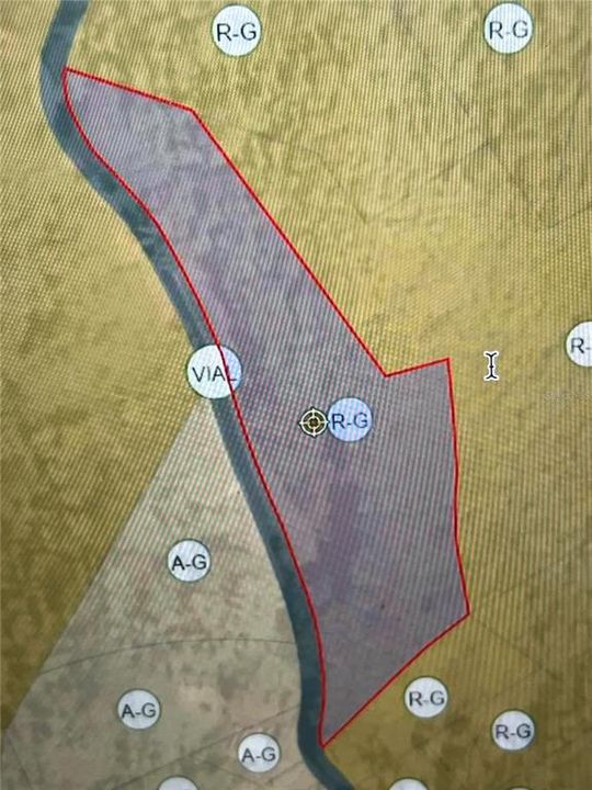 En Venta: $65,000 (4.90 acres)