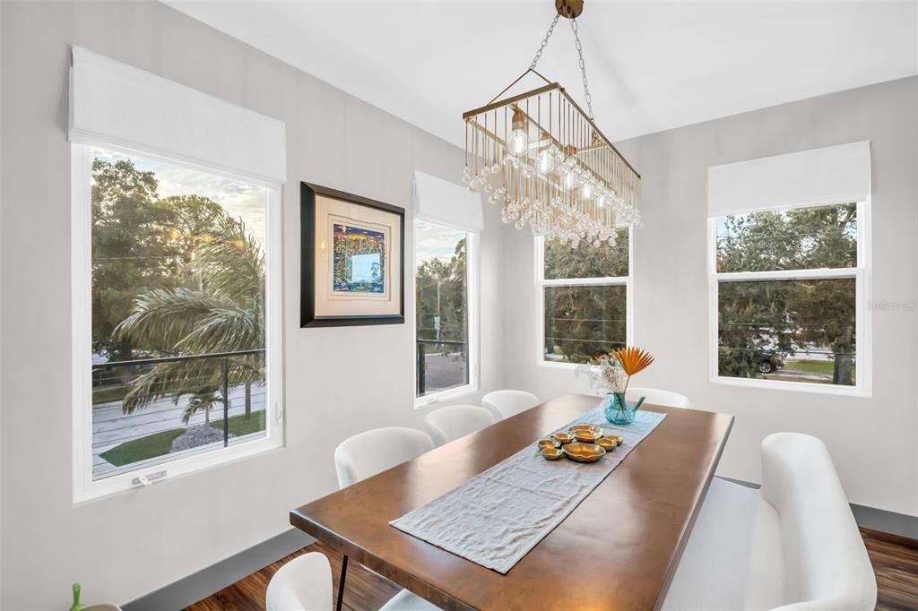 待售: $1,490,000 (4 贝兹, 3 浴室, 2754 平方英尺)