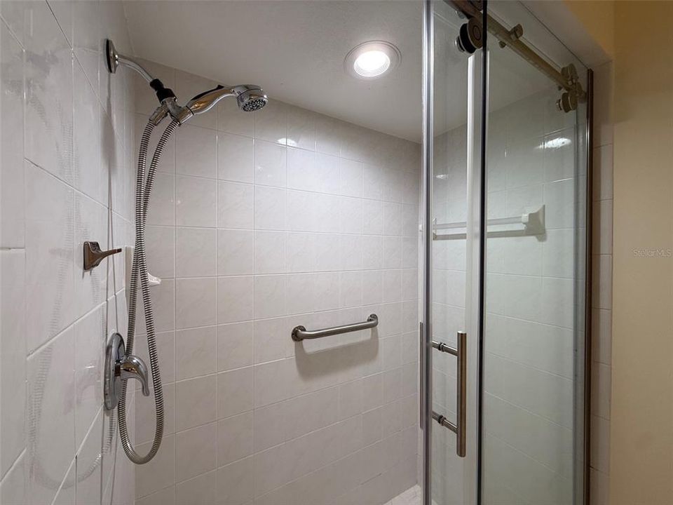 Active With Contract: $2,500 (3 beds, 2 baths, 2227 Square Feet)