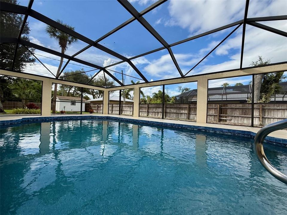 Active With Contract: $2,500 (3 beds, 2 baths, 2227 Square Feet)