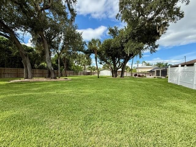 Active With Contract: $2,500 (3 beds, 2 baths, 2227 Square Feet)