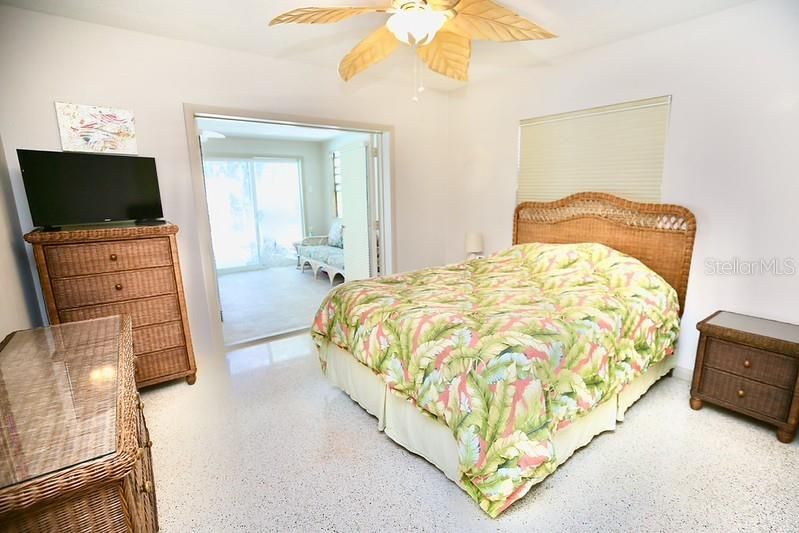 Activo con contrato: $469,000 (2 camas, 2 baños, 1228 Pies cuadrados)