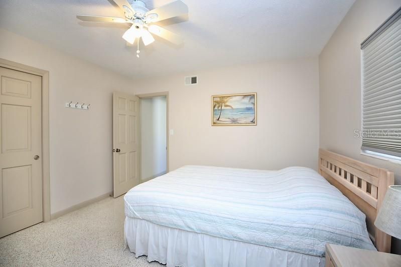 Activo con contrato: $469,000 (2 camas, 2 baños, 1228 Pies cuadrados)