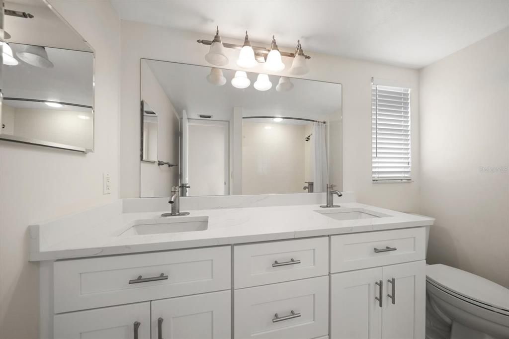 Active With Contract: $489,000 (3 beds, 2 baths, 1903 Square Feet)