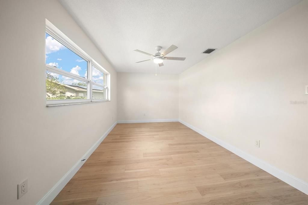 Active With Contract: $489,000 (3 beds, 2 baths, 1903 Square Feet)