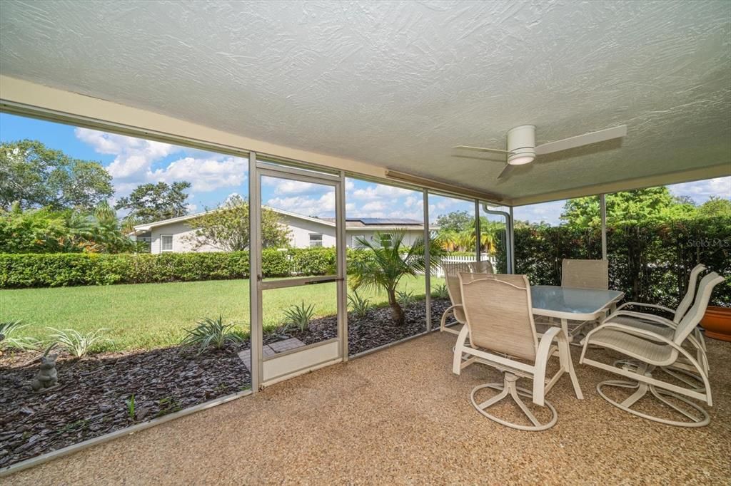 Active With Contract: $489,000 (3 beds, 2 baths, 1903 Square Feet)