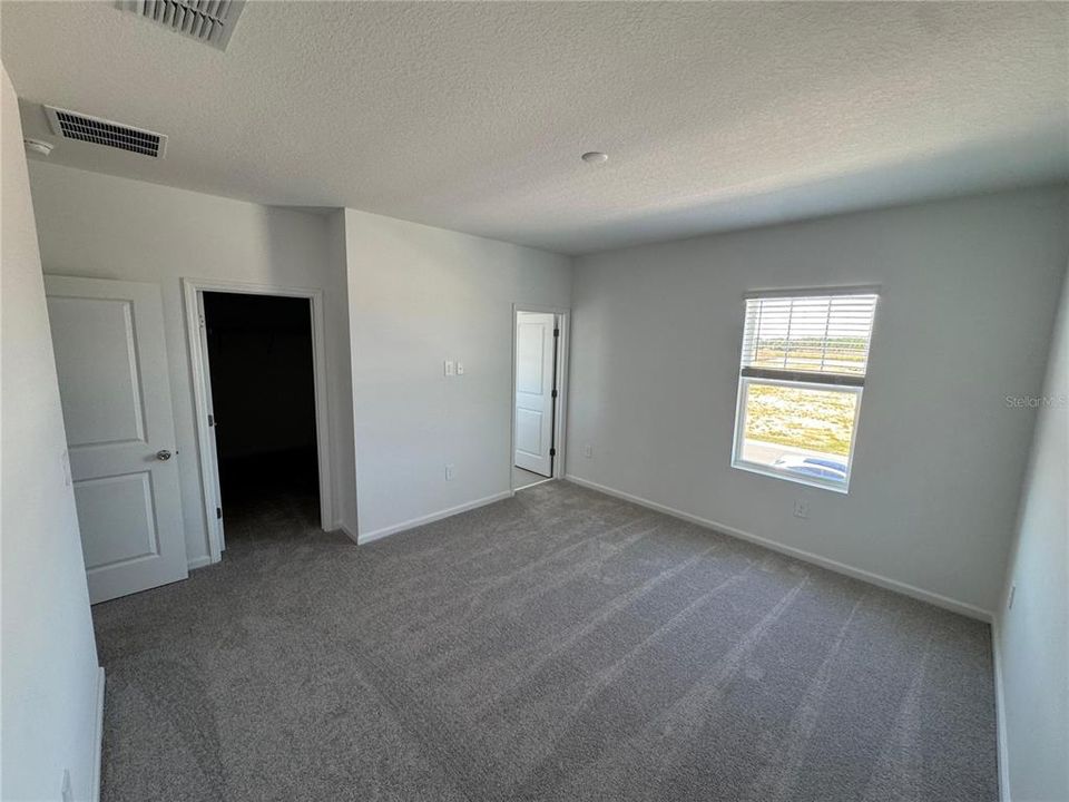 En Renta: $2,300 (3 camas, 2 baños, 1615 Pies cuadrados)