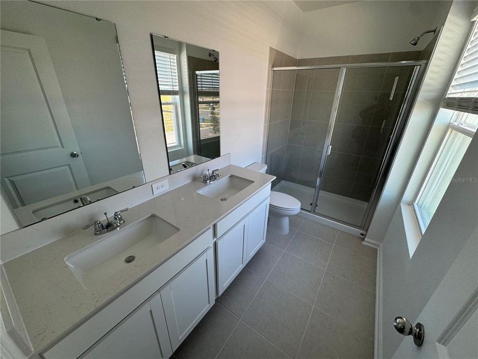 En Renta: $2,300 (3 camas, 2 baños, 1615 Pies cuadrados)