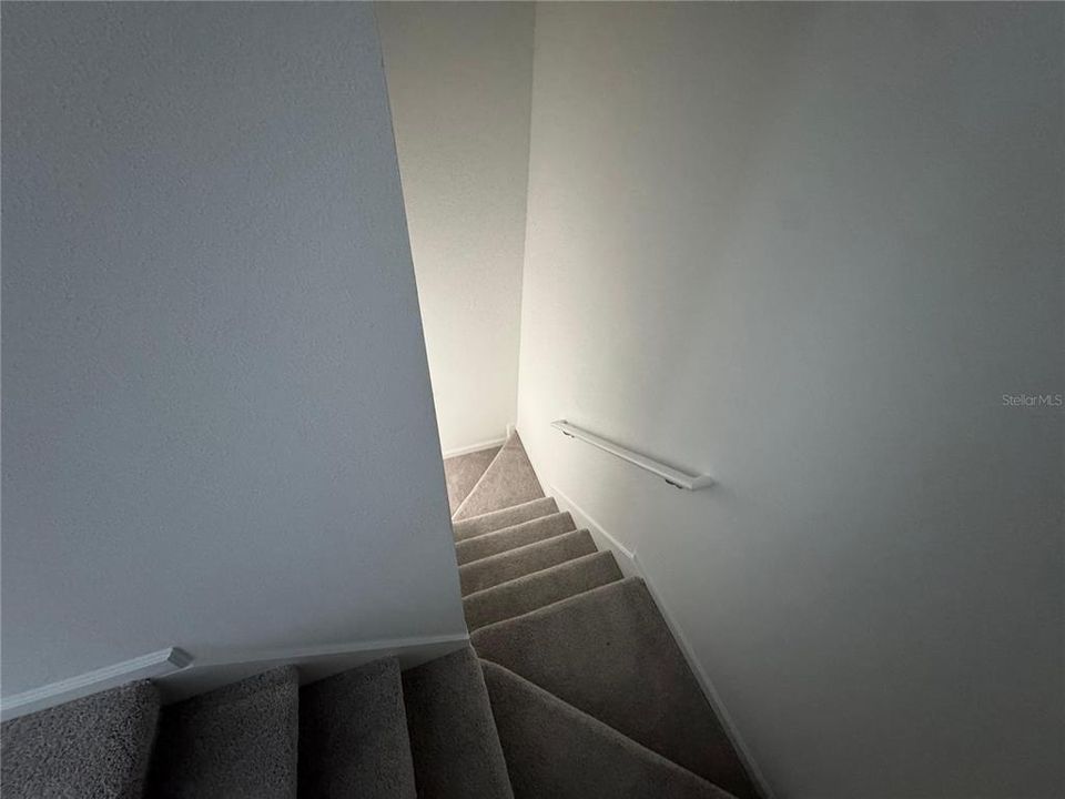 Active With Contract: $2,150 (3 beds, 2 baths, 1834 Square Feet)