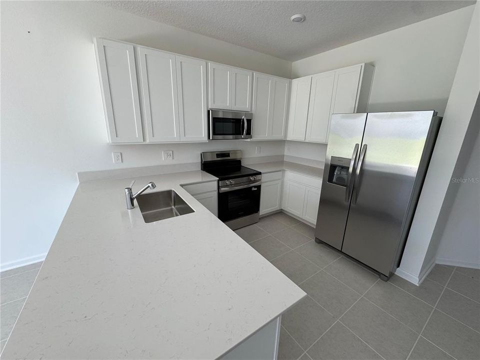 Active With Contract: $2,150 (3 beds, 2 baths, 1834 Square Feet)