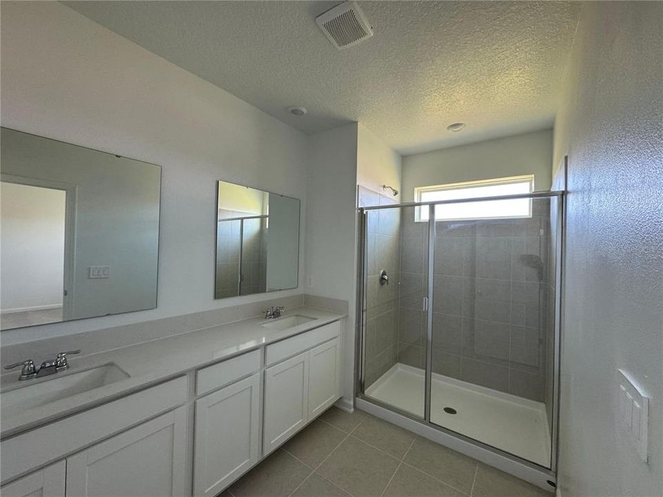 Active With Contract: $2,150 (3 beds, 2 baths, 1834 Square Feet)