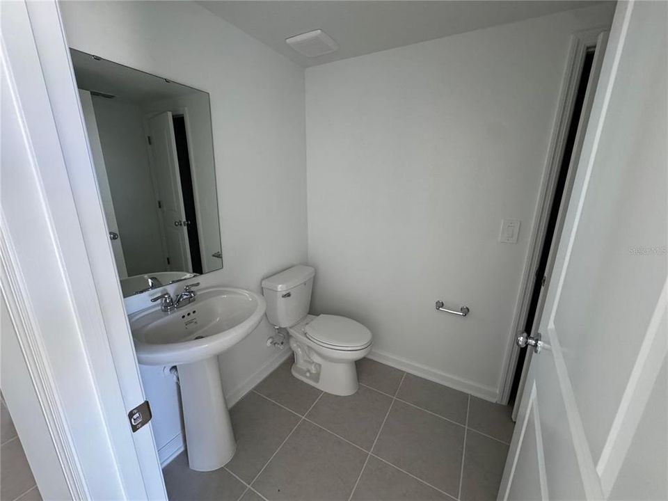 Active With Contract: $2,150 (3 beds, 2 baths, 1834 Square Feet)