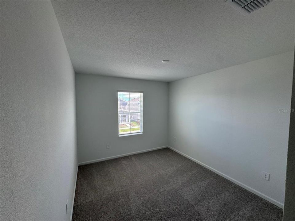 Active With Contract: $2,150 (3 beds, 2 baths, 1834 Square Feet)