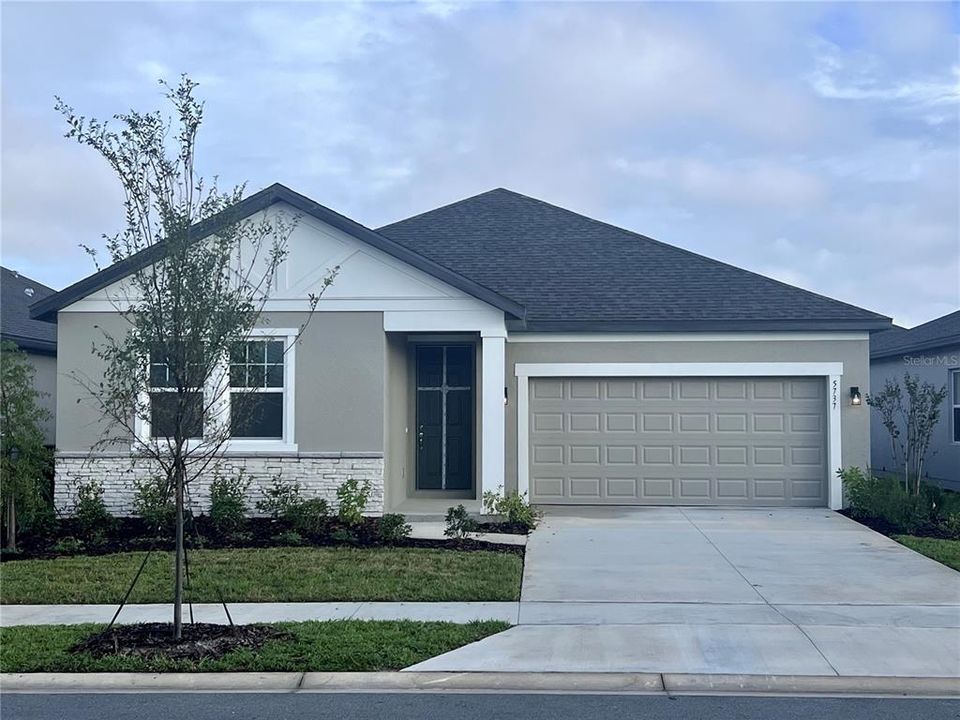 Recently Sold: $467,990 (4 beds, 3 baths, 2226 Square Feet)