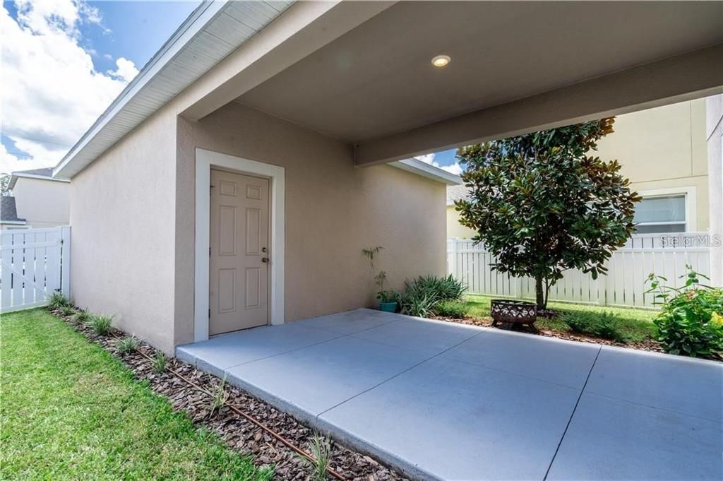 出租: $2,500 (3 贝兹, 2 浴室, 2008 平方英尺)