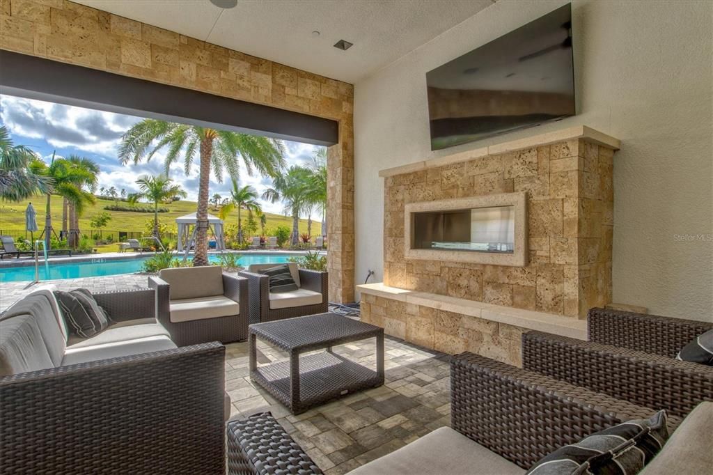 Active With Contract: $645,000 (4 beds, 3 baths, 3057 Square Feet)