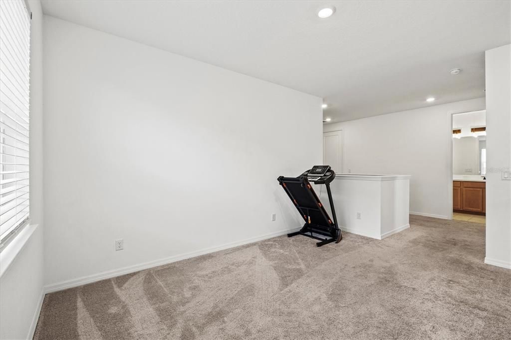 Active With Contract: $645,000 (4 beds, 3 baths, 3057 Square Feet)