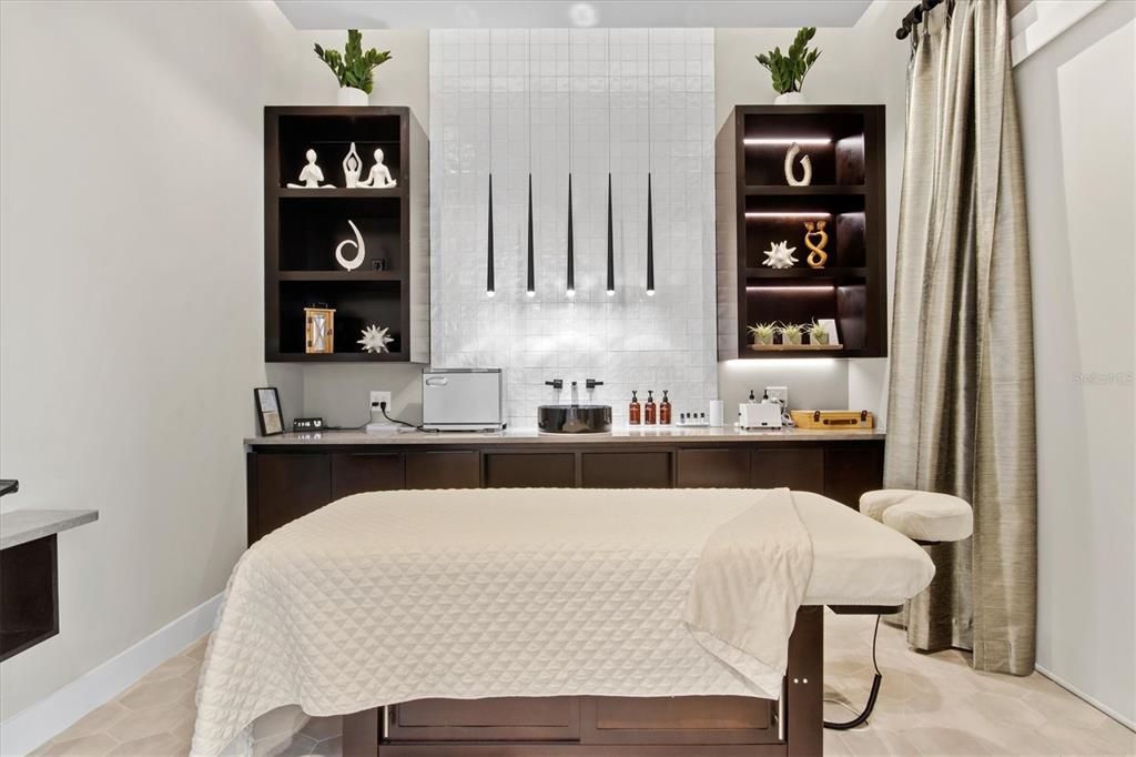 Active With Contract: $645,000 (4 beds, 3 baths, 3057 Square Feet)