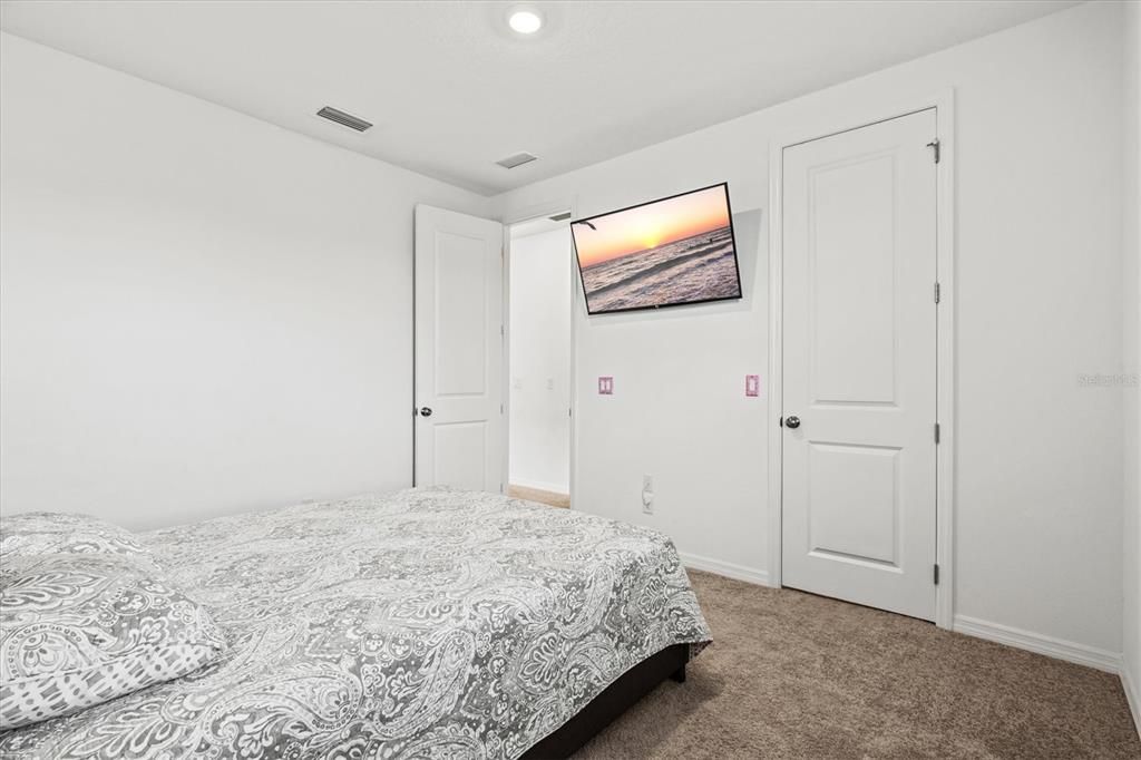 Active With Contract: $645,000 (4 beds, 3 baths, 3057 Square Feet)