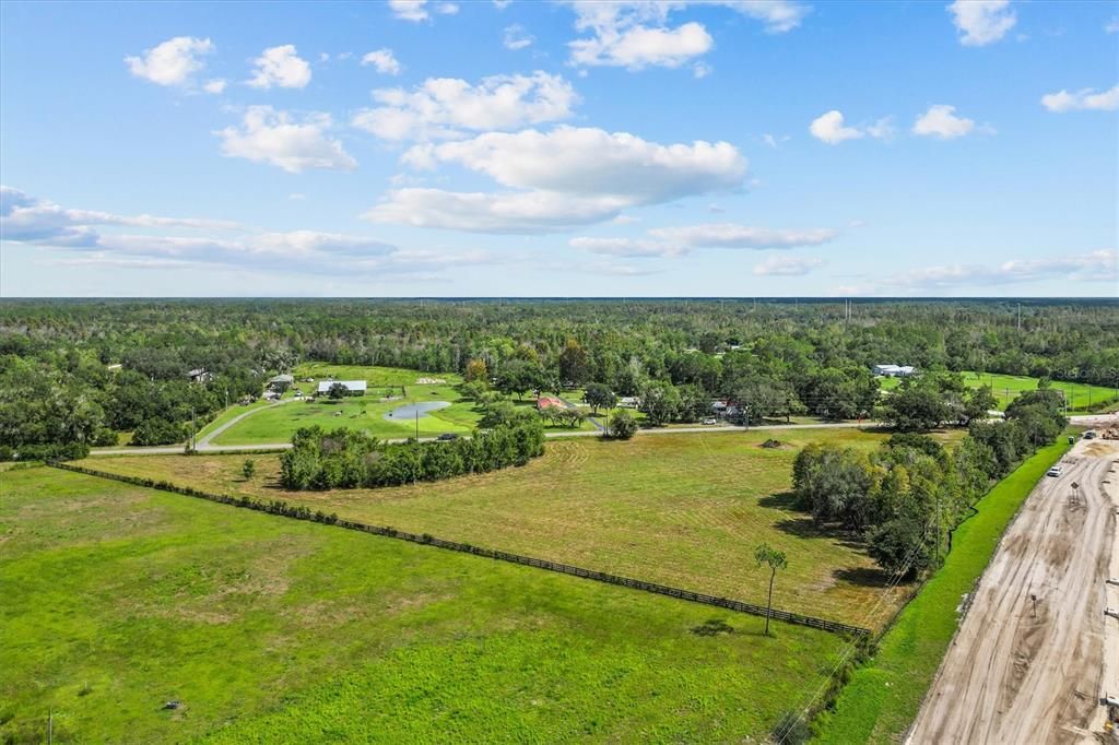 待售: $285,000 (5.95 acres)