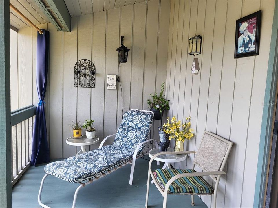 На продажу: $103,000 (1 спален, 1 ванн, 974 Квадратных фут)