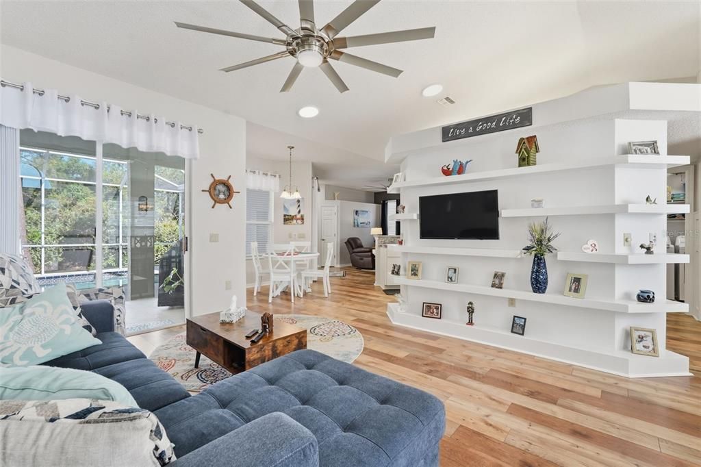 待售: $359,000 (3 贝兹, 2 浴室, 1622 平方英尺)