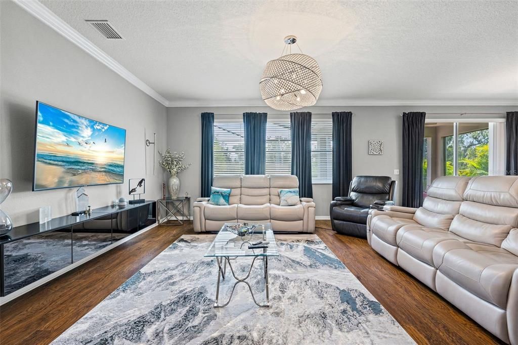 For Sale: $649,000 (3 beds, 2 baths, 2431 Square Feet)