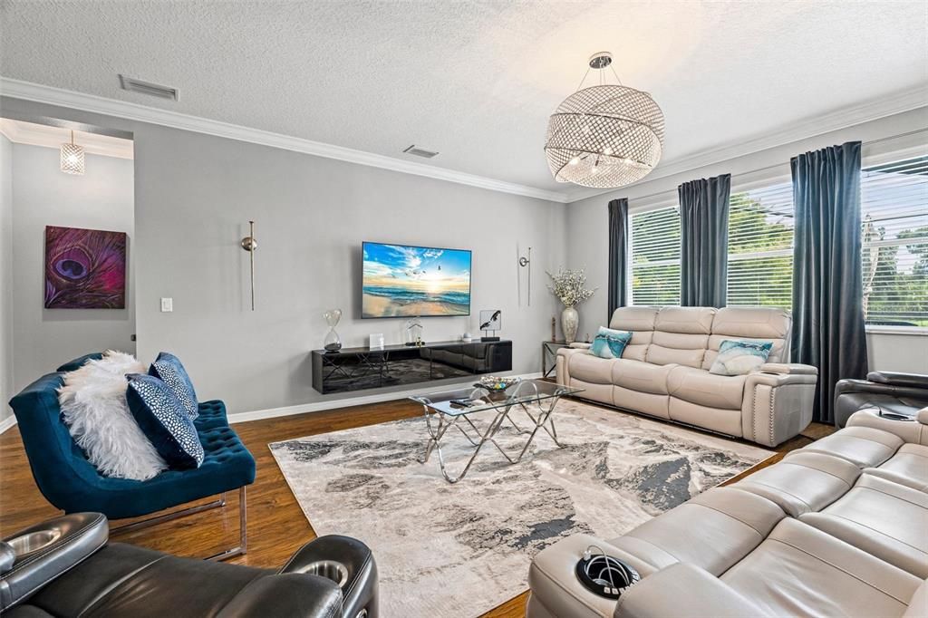 For Sale: $649,000 (3 beds, 2 baths, 2431 Square Feet)