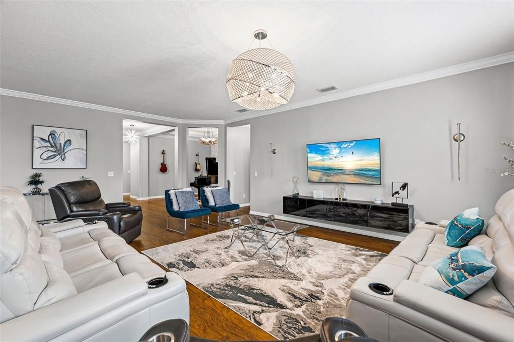 For Sale: $649,000 (3 beds, 2 baths, 2431 Square Feet)