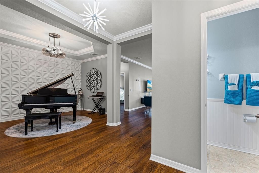 For Sale: $649,000 (3 beds, 2 baths, 2431 Square Feet)