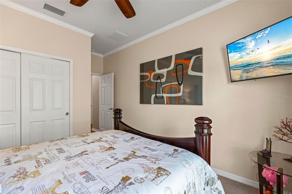 For Sale: $649,000 (3 beds, 2 baths, 2431 Square Feet)