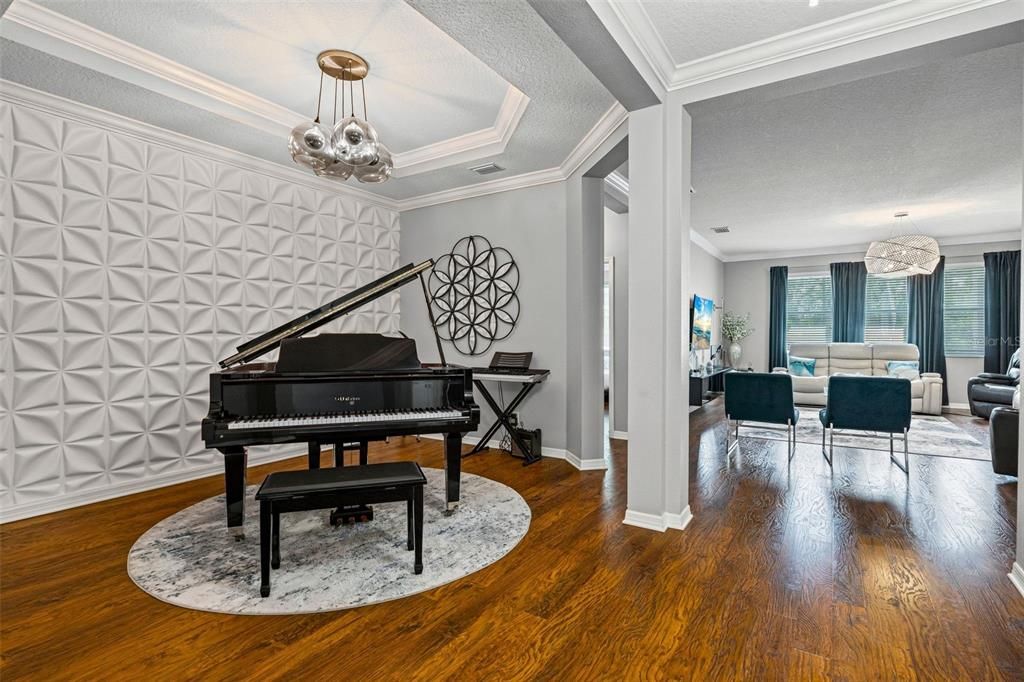 For Sale: $649,000 (3 beds, 2 baths, 2431 Square Feet)