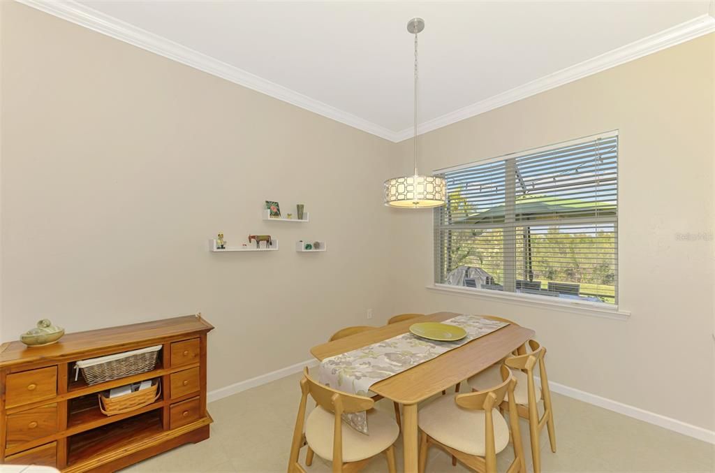 待售: $339,000 (2 贝兹, 2 浴室, 1557 平方英尺)