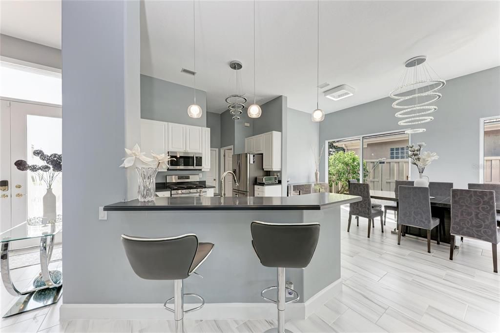 For Sale: $755,000 (3 beds, 3 baths, 1906 Square Feet)