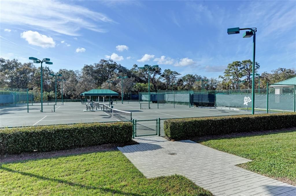 For Sale: $755,000 (3 beds, 3 baths, 1906 Square Feet)