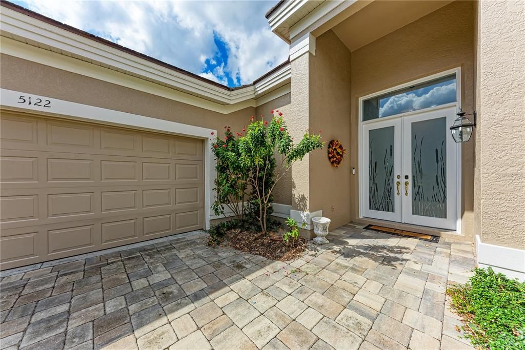 For Sale: $755,000 (3 beds, 3 baths, 1906 Square Feet)