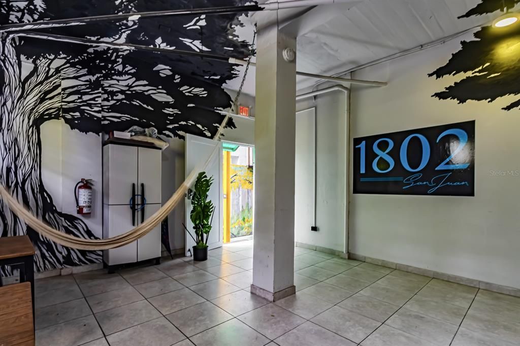 На продажу: $2,700,000 (0 спален, 0 ванн, 0 Квадратных фут)