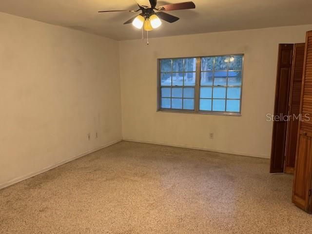 出租: $2,000 (4 贝兹, 3 浴室, 2768 平方英尺)