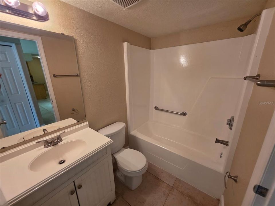 En Renta: $1,500 (2 camas, 2 baños, 918 Pies cuadrados)