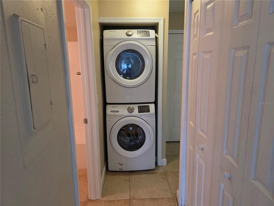 En Renta: $1,500 (2 camas, 2 baños, 918 Pies cuadrados)