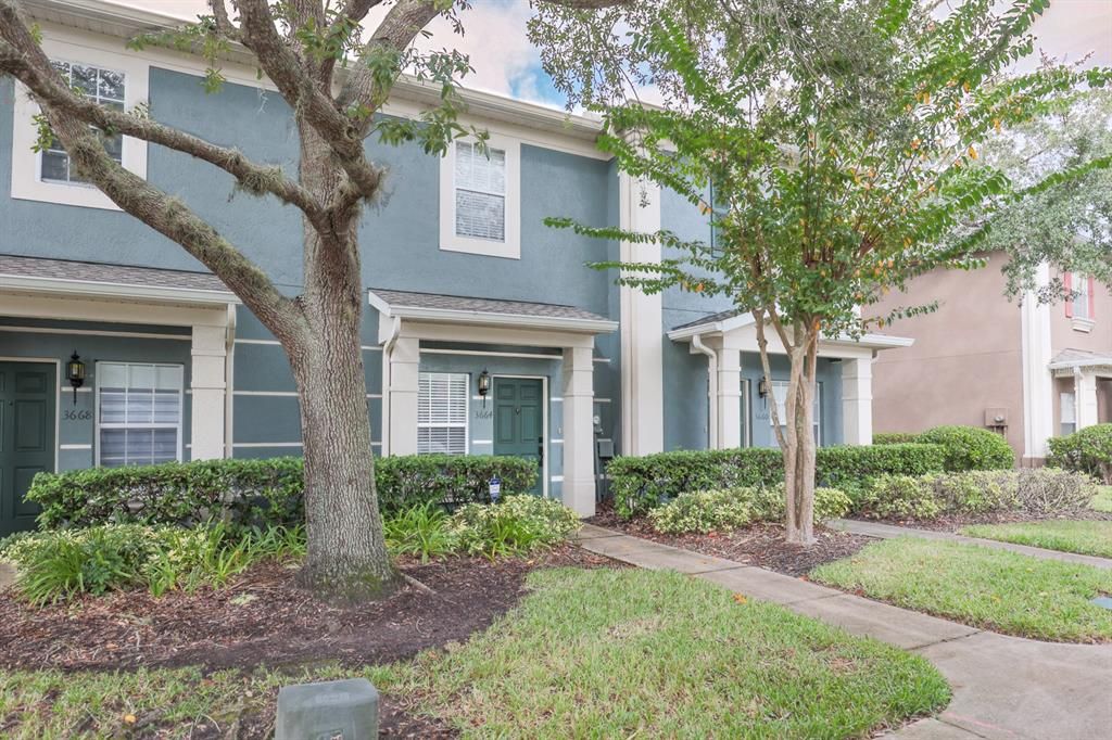 En Venta: $249,900 (2 camas, 2 baños, 987 Pies cuadrados)