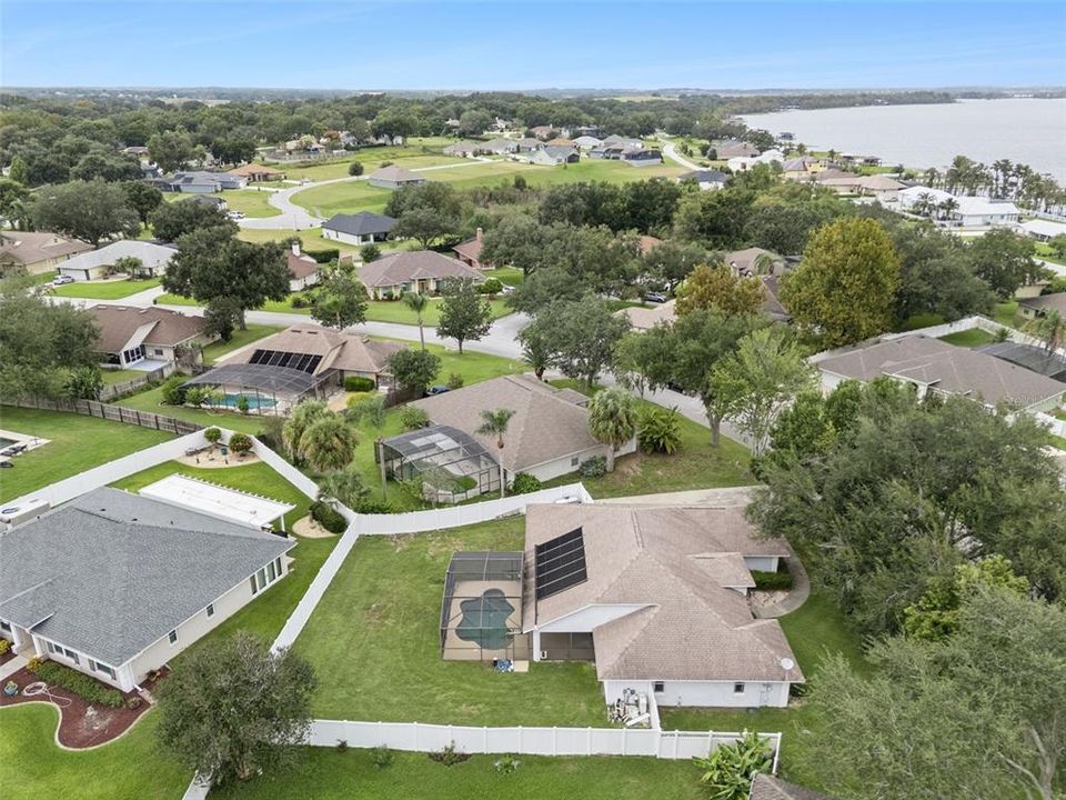 Под контрактом: $485,000 (4 спален, 2 ванн, 1939 Квадратных фут)