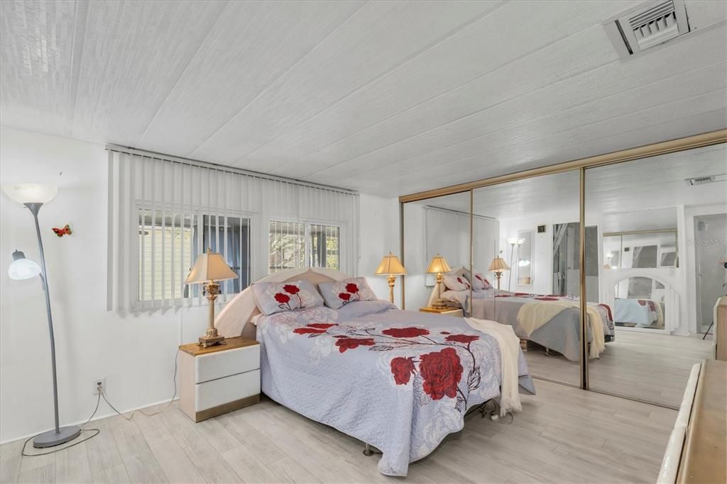 En Venta: $249,000 (2 camas, 2 baños, 1080 Pies cuadrados)