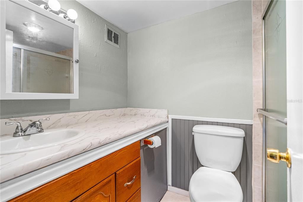 待售: $225,000 (1 贝兹, 1 浴室, 459 平方英尺)