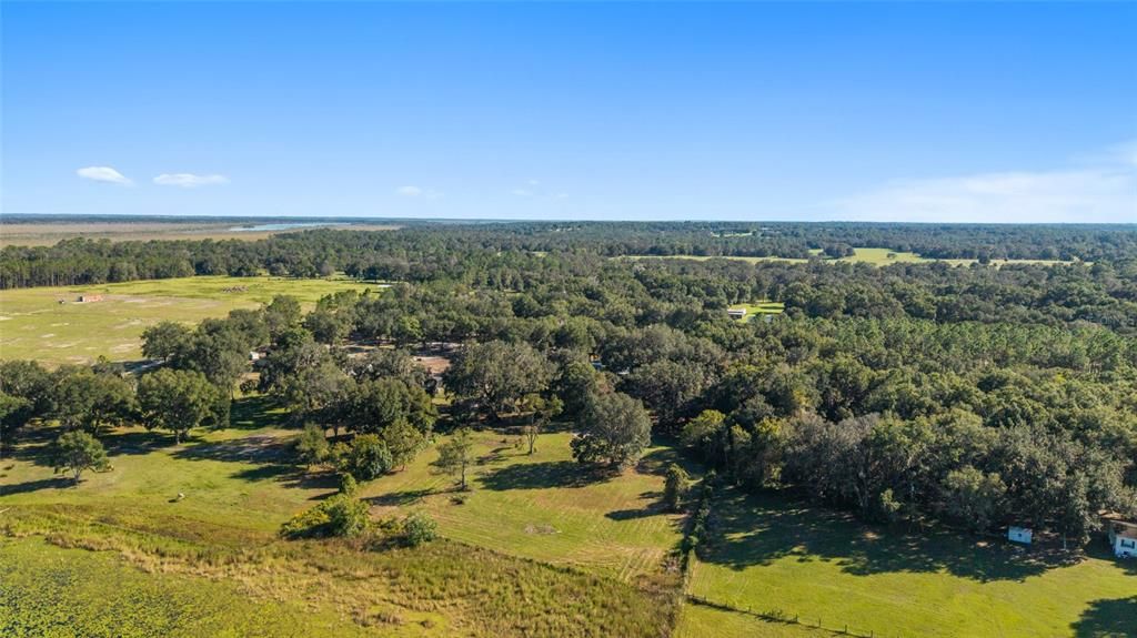 For Sale: $345,000 (3 beds, 2 baths, 1248 Square Feet)