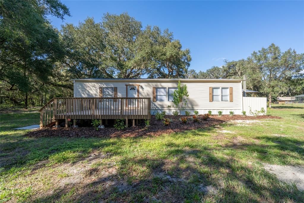 For Sale: $345,000 (3 beds, 2 baths, 1248 Square Feet)