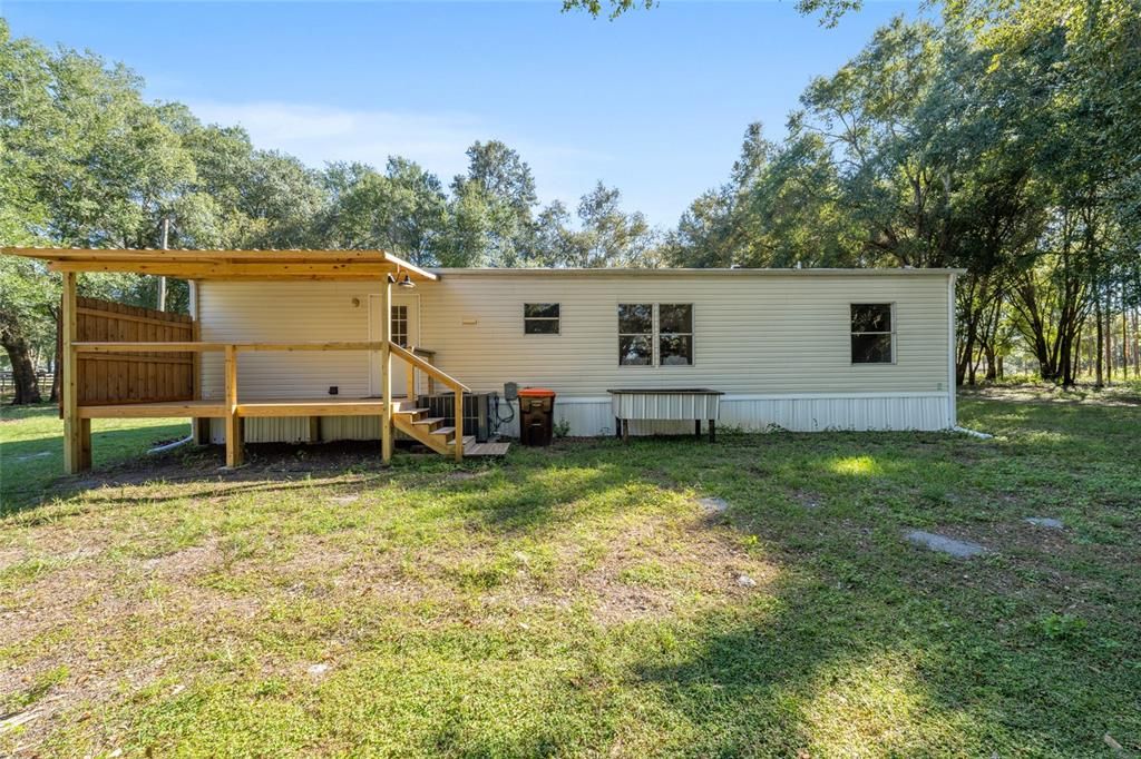 For Sale: $345,000 (3 beds, 2 baths, 1248 Square Feet)